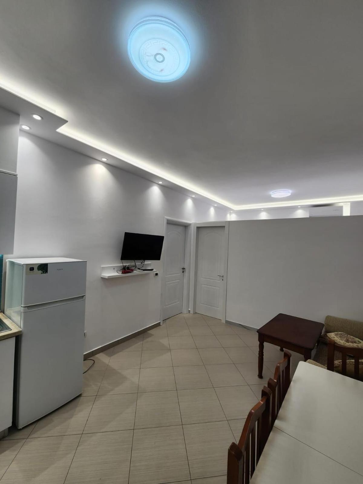 Summer Apartments Shengjin Bagian luar foto