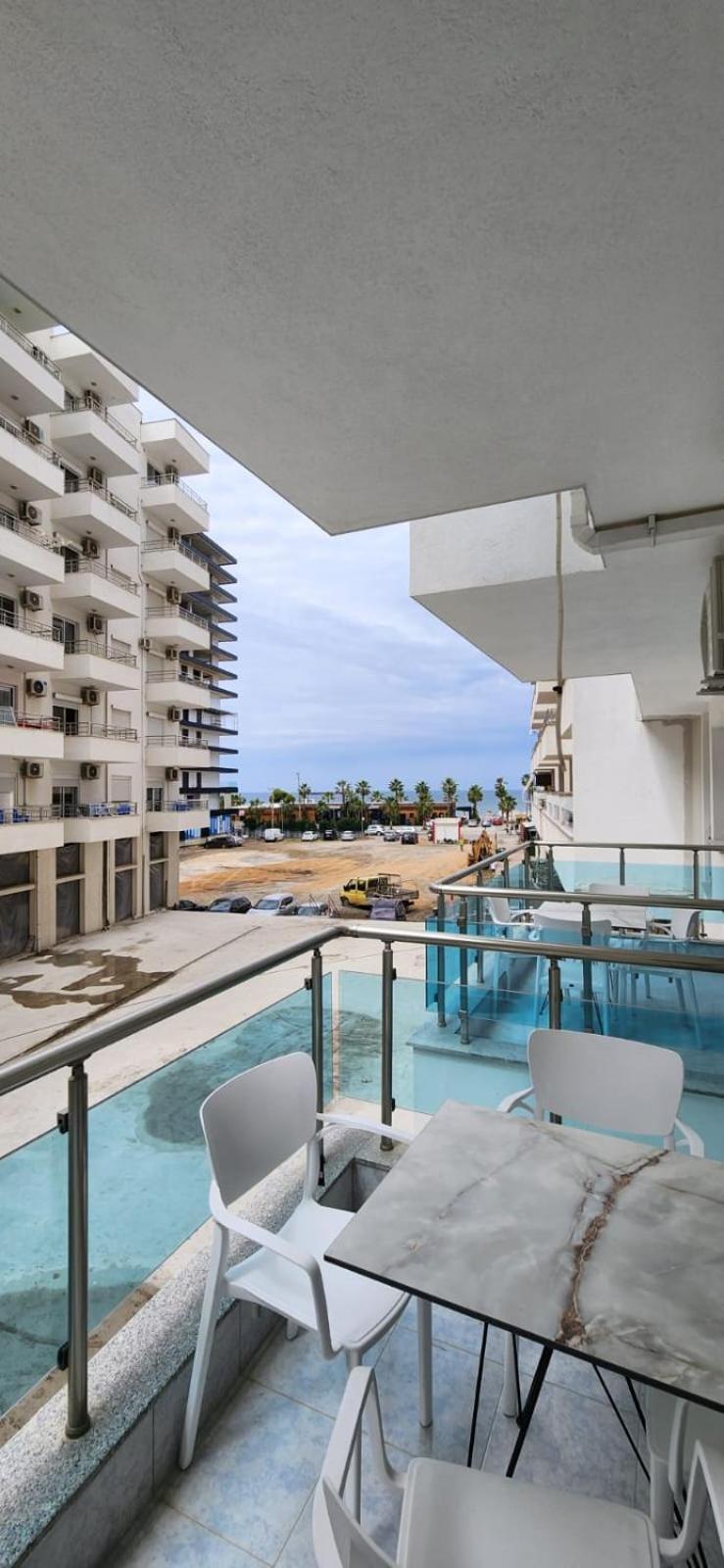 Summer Apartments Shengjin Bagian luar foto